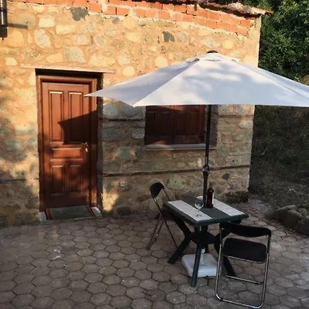 Explorer Meteora - One Of Us Ferienhaus *